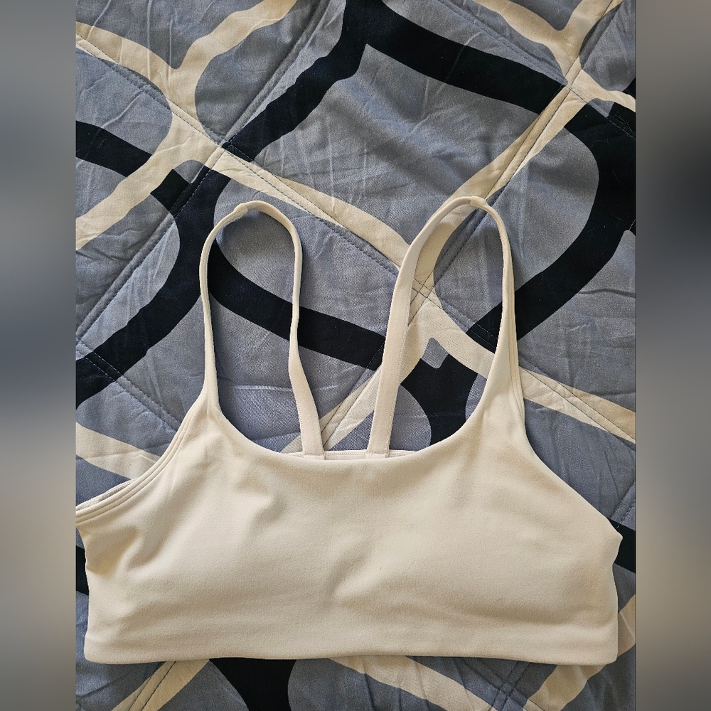 WASHED, NEVER WORN Vuori Yosemite Bra